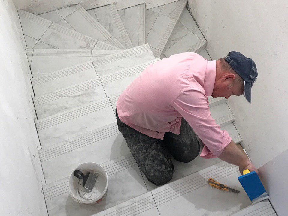 Укладка керамической плитки